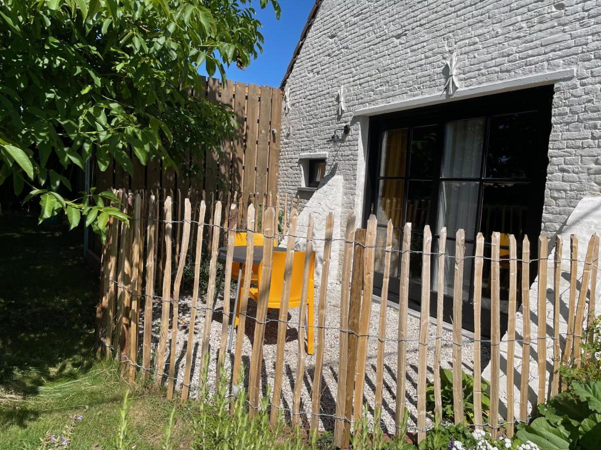 De Wabisabiboerderij Acomodação com café da manhã Oedelem Exterior foto